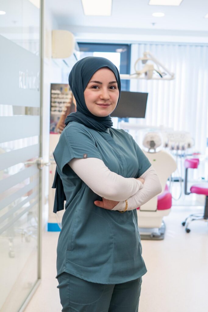 Nursema Demir Asistan